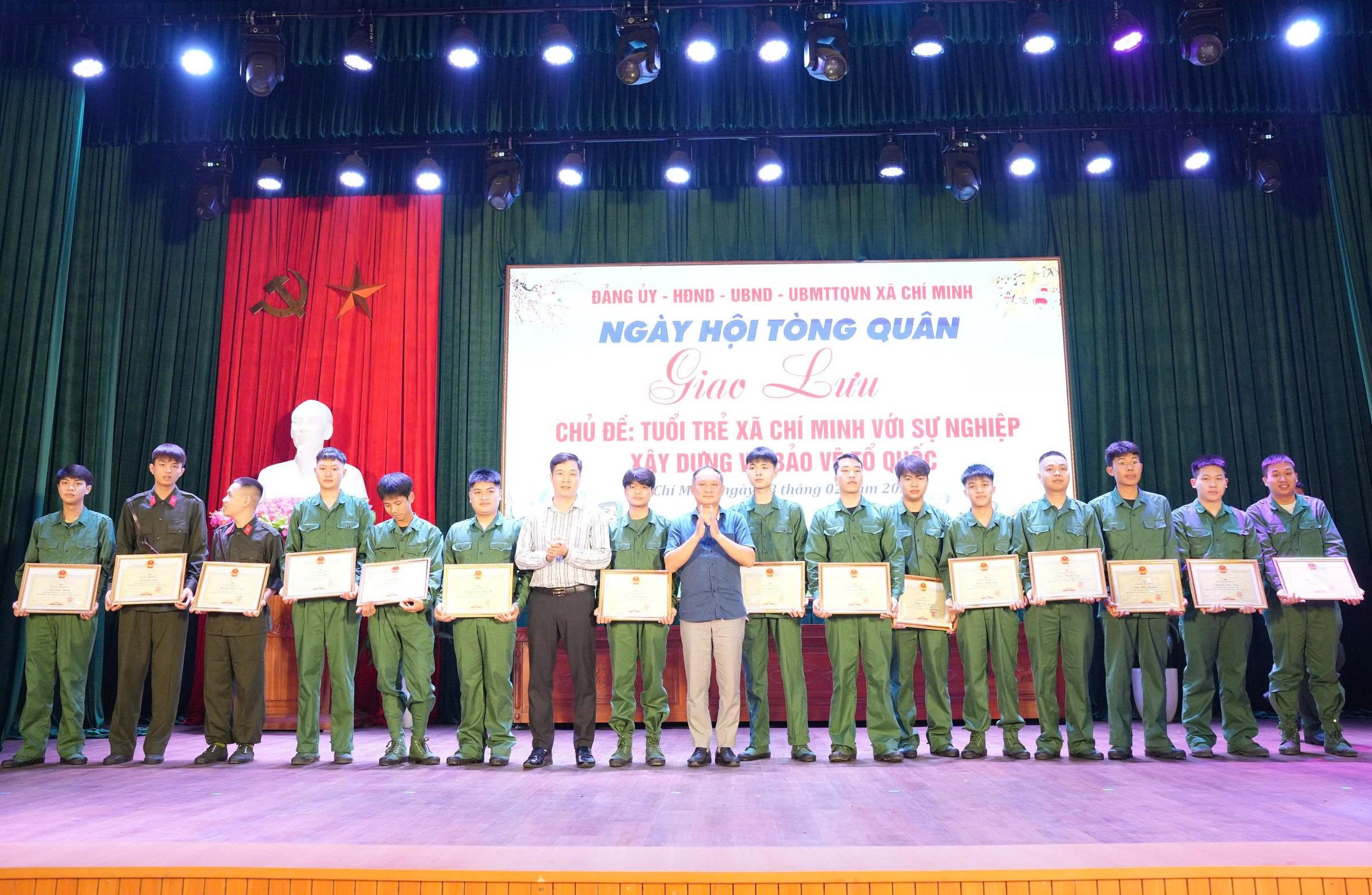 Xã Chí Minh gặp mặt, giao lưu thanh niên lên đường nhập ngũ năm 2026