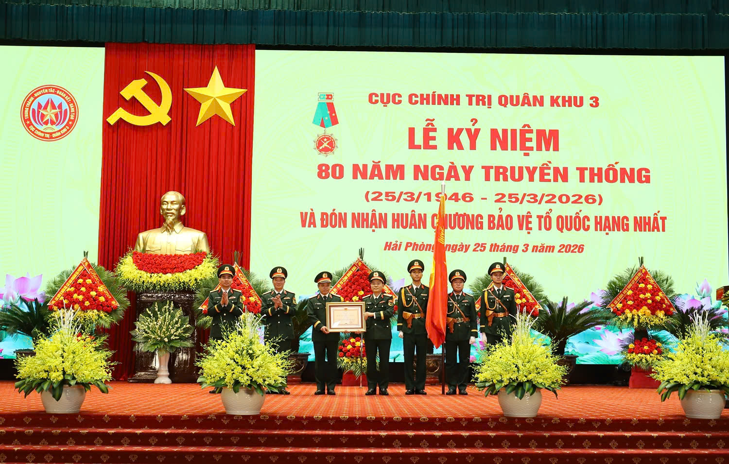 Cục Chính trị Quân khu 3: Kỷ niệm 80 năm Ngày truyền thống và đón nhận Huân chương Bảo vệ Tổ quốc hạng Nhất