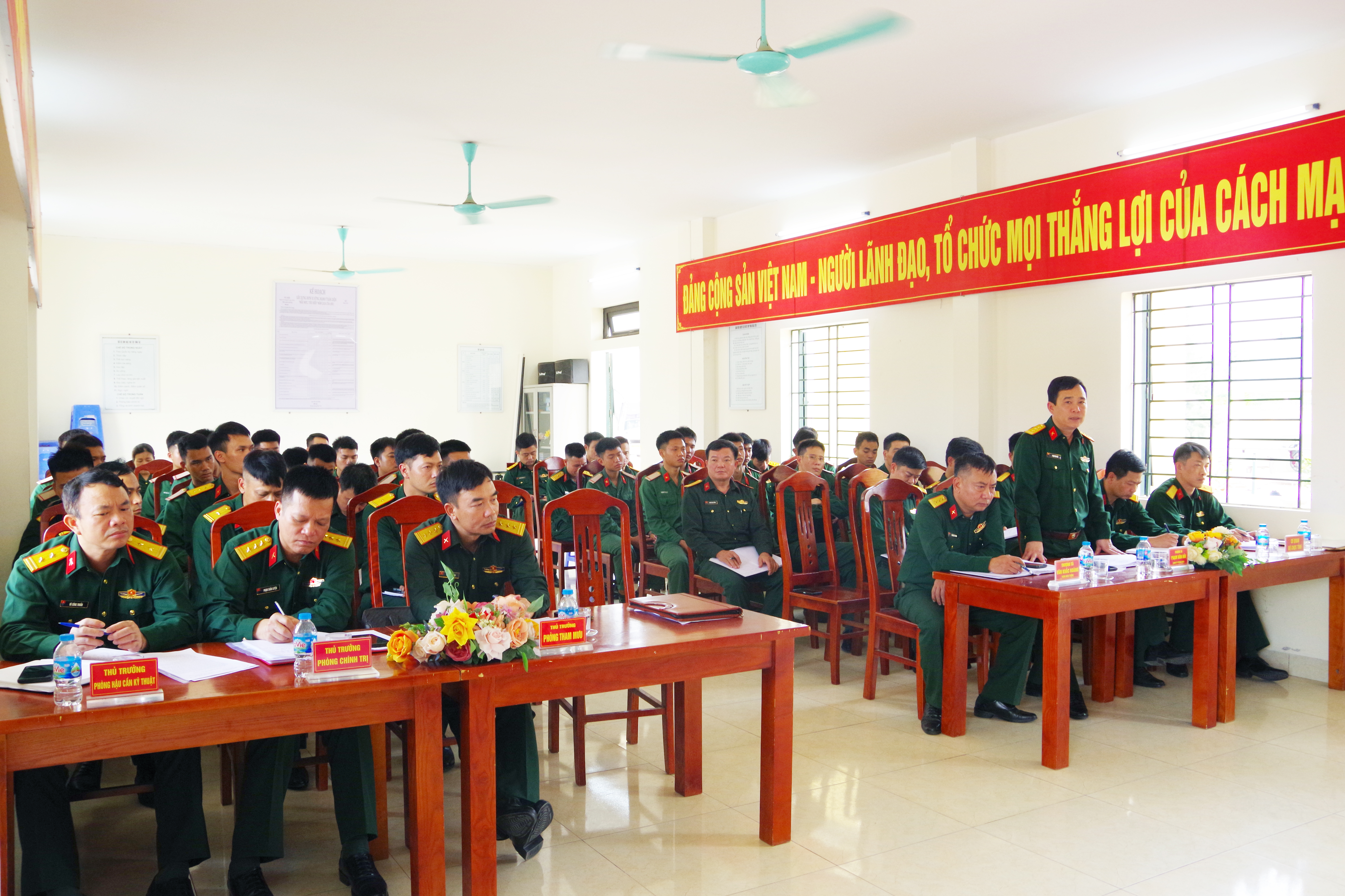 Bộ CHQS tỉnh Hưng Yên: Sinh hoạt đối thoại dân chủ Quý I năm 2026