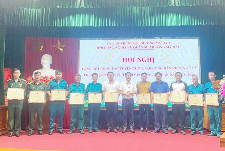 Phường Mỹ Hào tổng kết công tác tuyển chọn, gọi công dân nhập ngũ năm 2026
