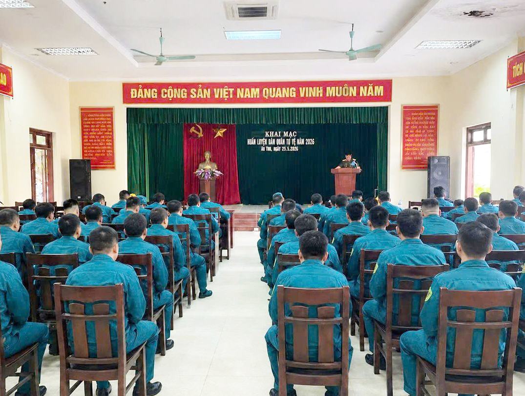 Xã Ân Thi khai mạc huấn luyện dân quân cơ động năm 2026