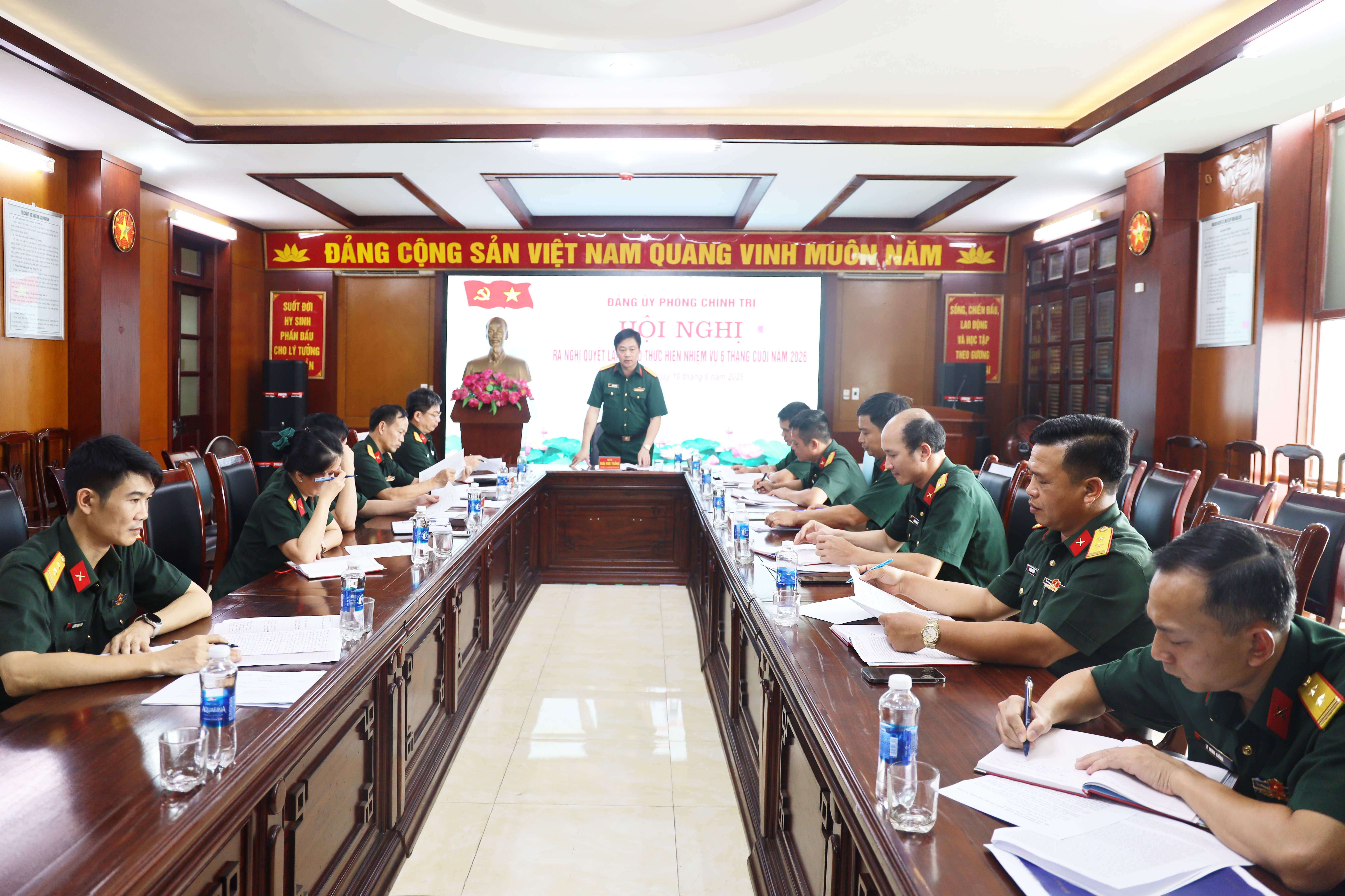 Đảng ủy các phòng Tham mưu, Chính trị, Hậu cần - Kỹ thuật: Ra nghị quyết lãnh đạo thực hiện nhiệm vụ 6 tháng cuối năm 2026