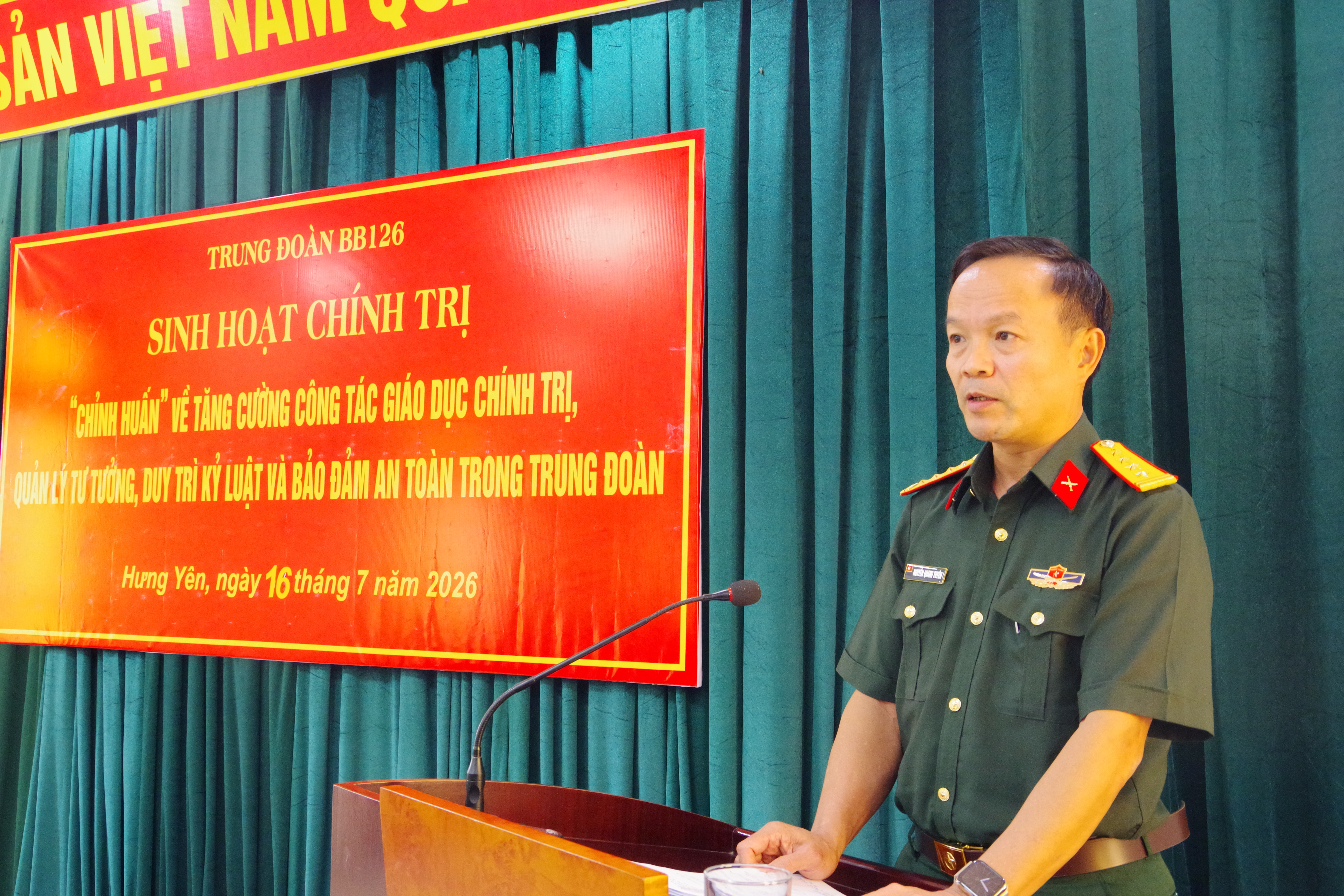 Trung đoàn 126, Bộ CHQS tỉnh Hưng Yên: Sinh hoạt chính trị chỉnh huấn công tác giáo dục chính trị, quản lý tư tưởng, duy trì kỷ luật và bảo đảm an toàn