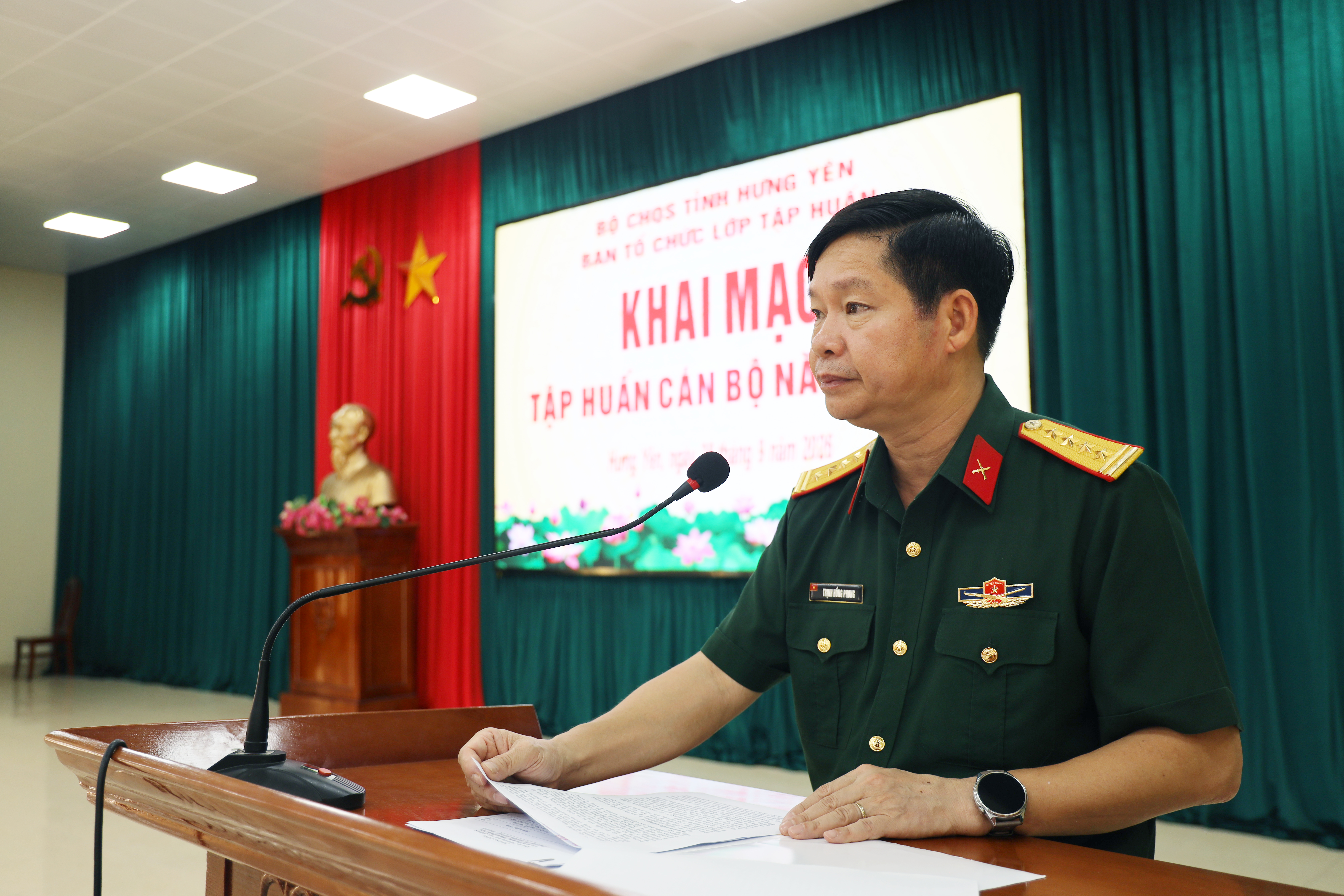 Bộ CHQS tỉnh Hưng Yên: Tập huấn cán bộ năm 2026