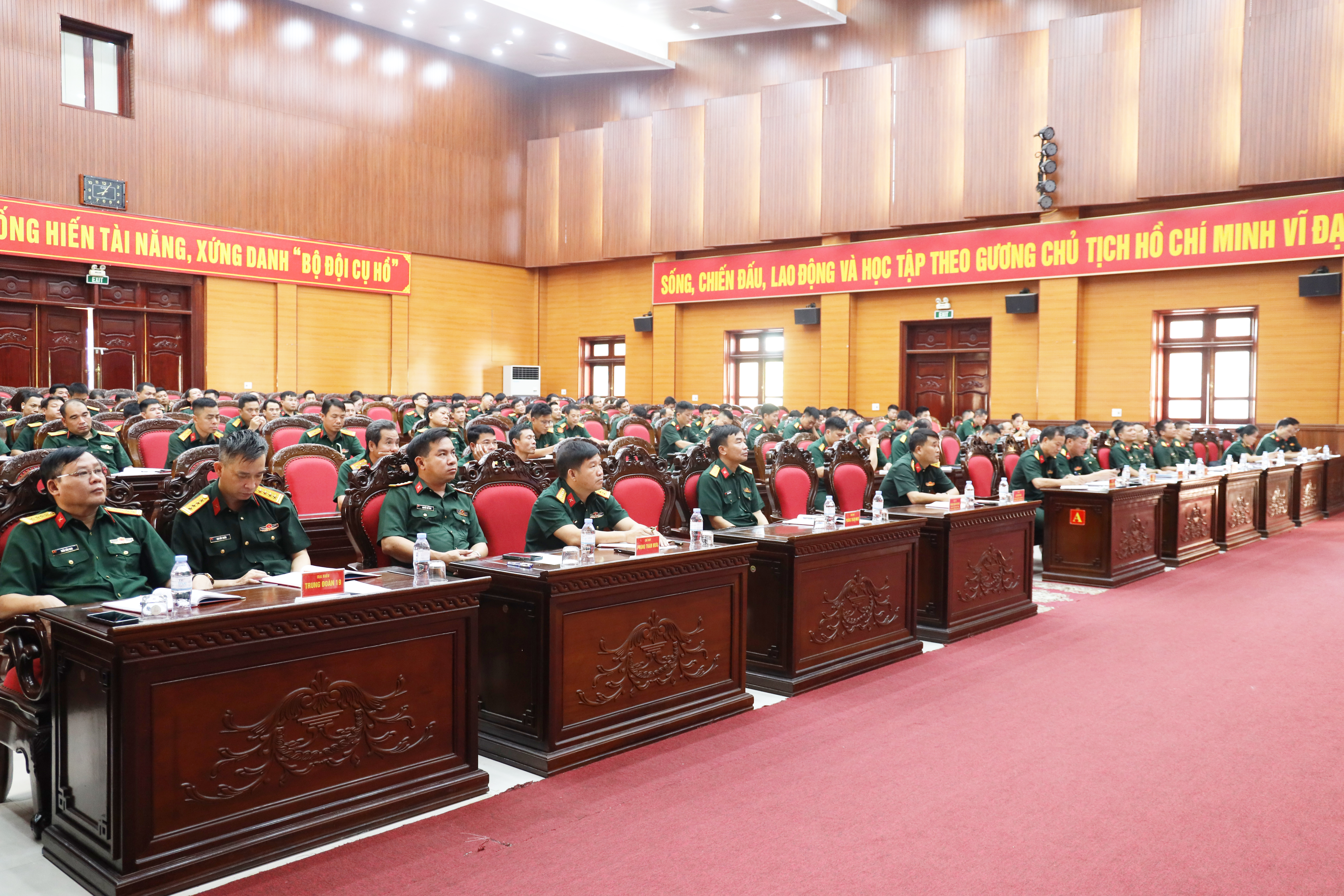 Đảng ủy Quân sự tỉnh Hưng Yên: Tổ chức tham gia nghiên cứu, học tập, quán triệt và triển khai thực hiện một số Nghị quyết, Chỉ thị của Bộ Chính trị