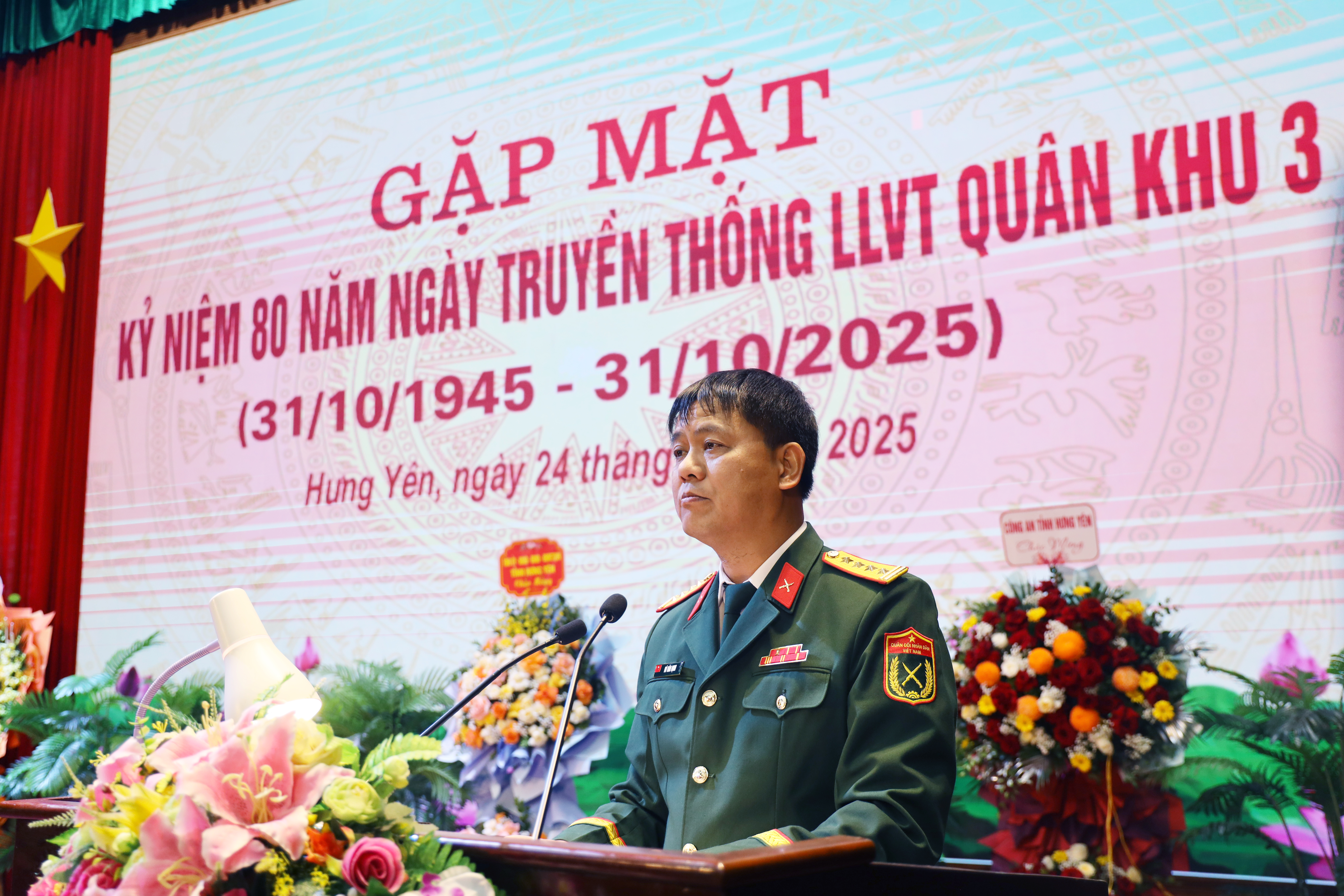 Bộ CHQS tỉnh Hưng Yên: Gặp mặt kỷ niệm 80 năm Ngày truyền thống LLVT Quân khu 3