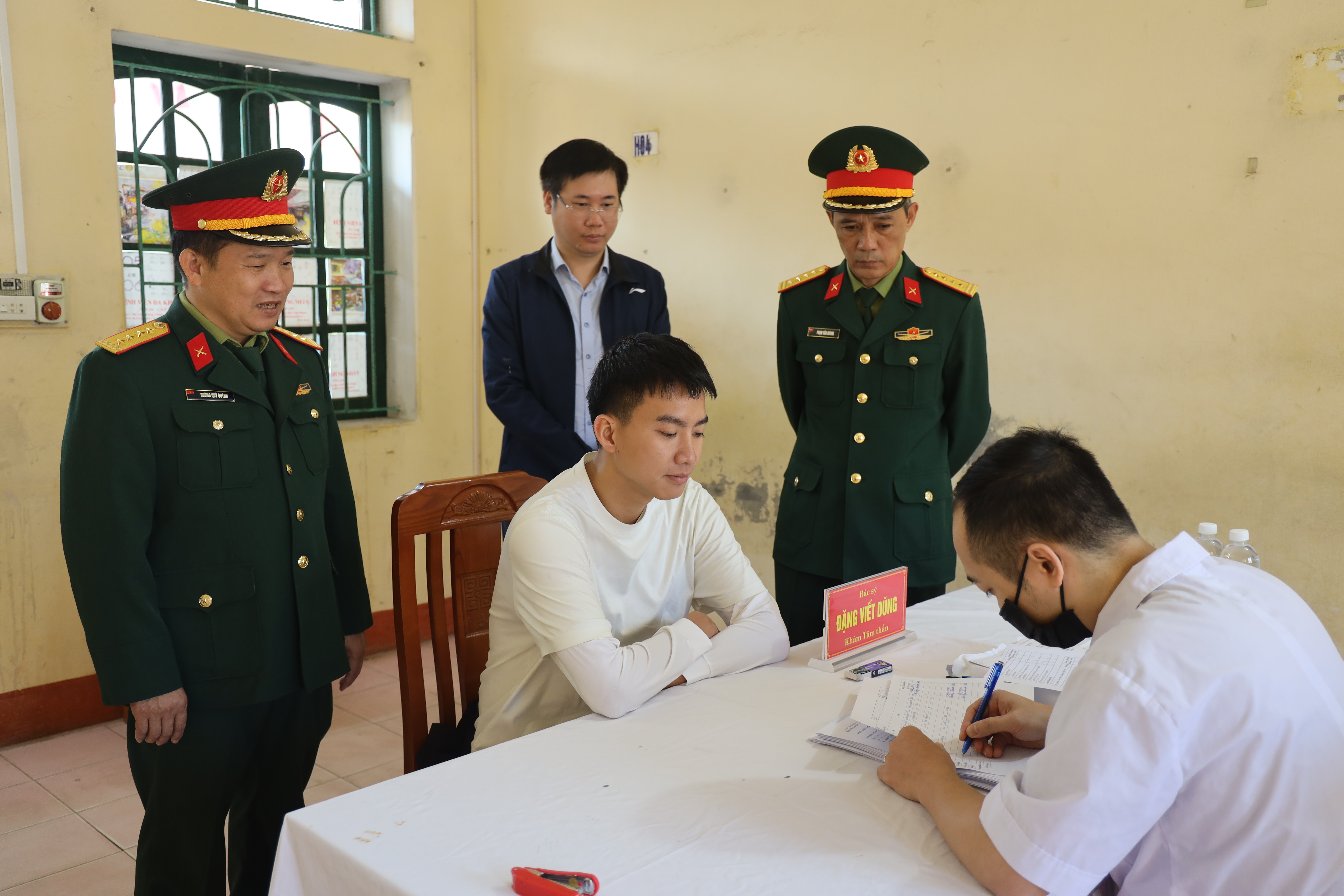 Bộ CHQS tỉnh Hưng Yên: Tổ chức kiểm tra công tác khám tuyển nghĩa vụ quân sự năm 2026