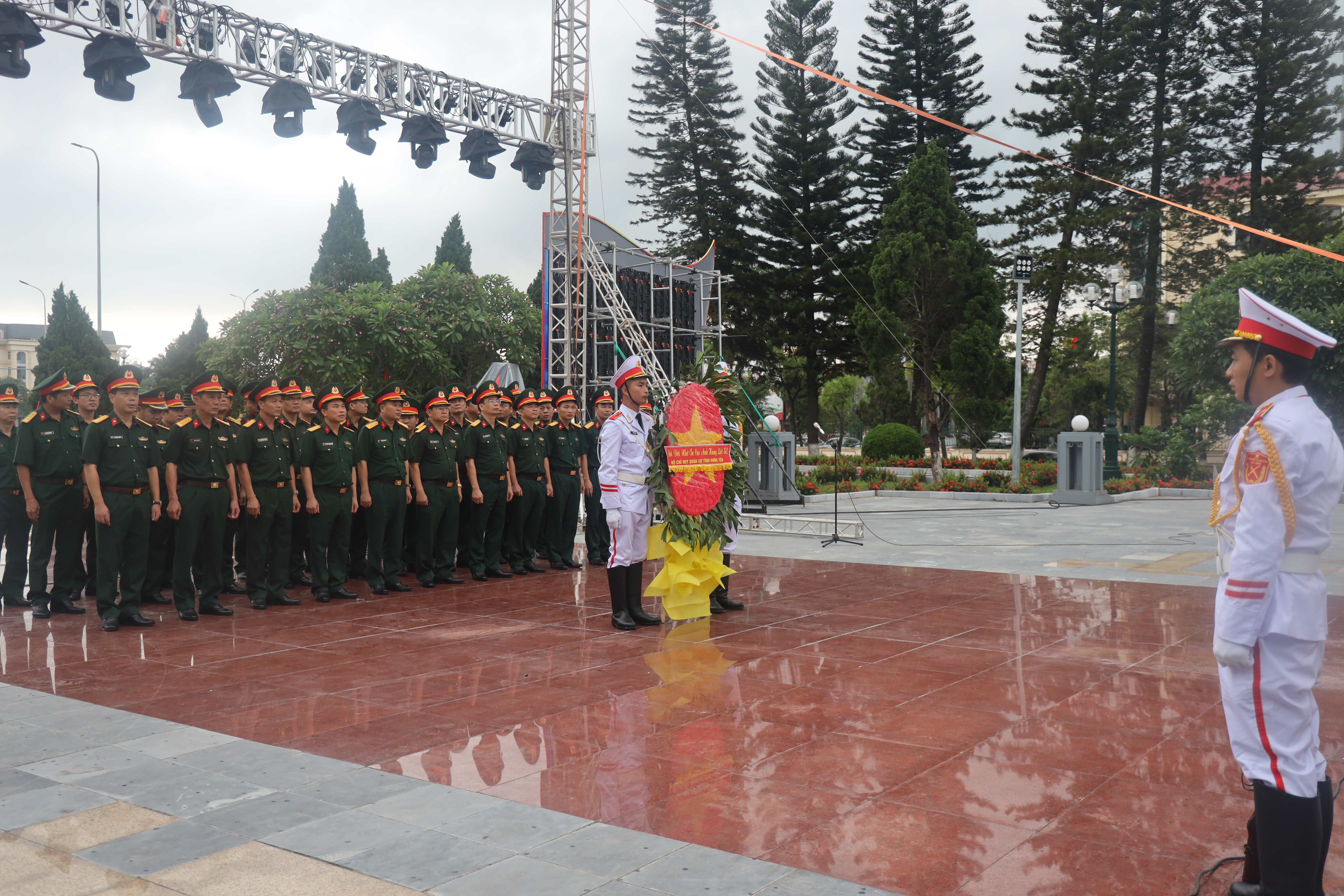 Lực lượng vũ trang tỉnh: Sôi nổi các hoạt động  kỷ niệm 78 năm ngày Thương binh, Liệt sĩ