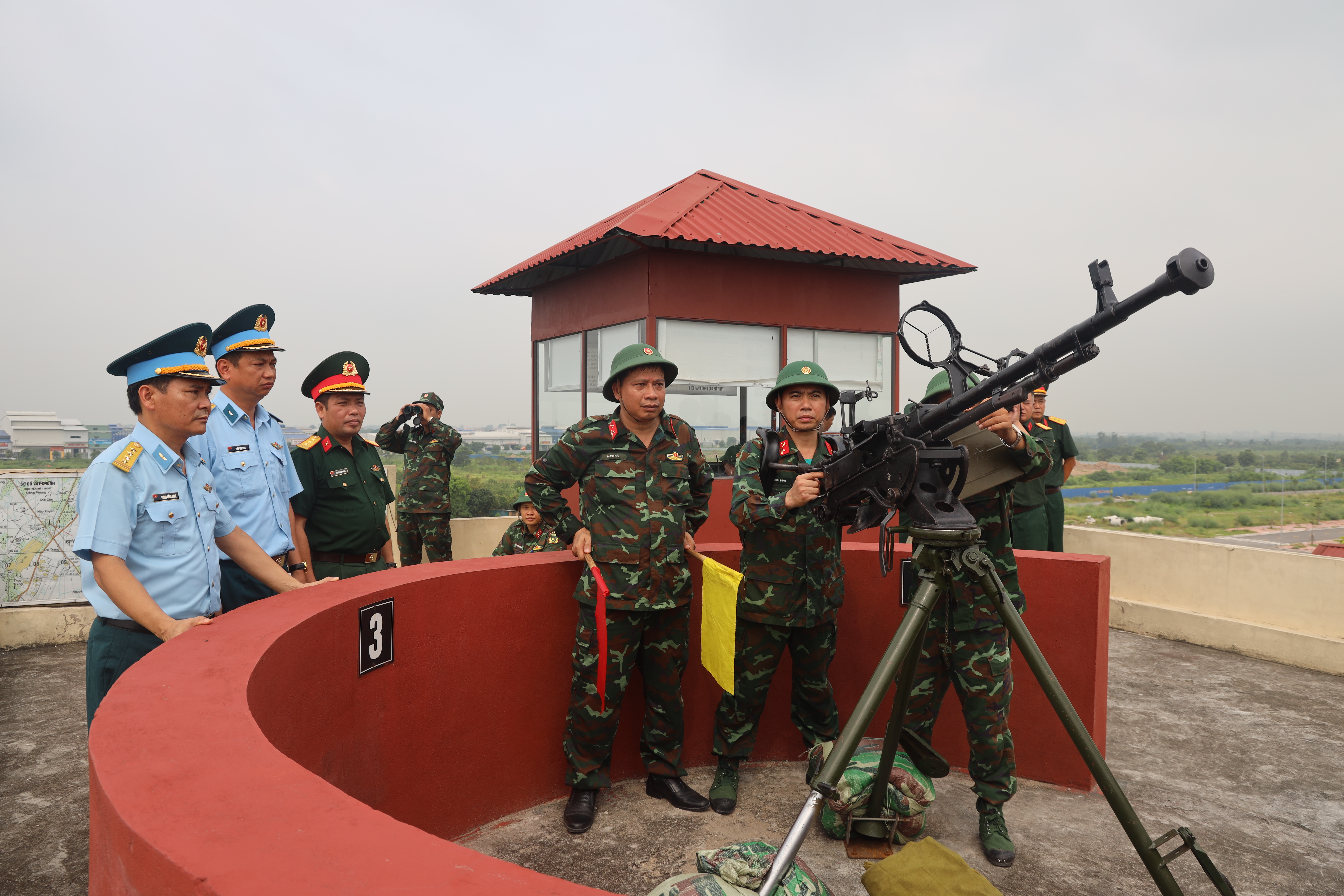 Cục Phòng không Lục quân (Quân chủng Phòng không - Không quân) kiểm tra công tác sẵn sàng chiến đấu bảo vệ kỷ niệm 80 năm Cách mạng Tháng Tám và Quốc khánh 02/9