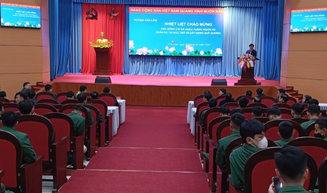 Huyện Văn Lâm tổ chức Lễ đón quân nhân hoàn thành nghĩa vụ quân sự trở về địa phương